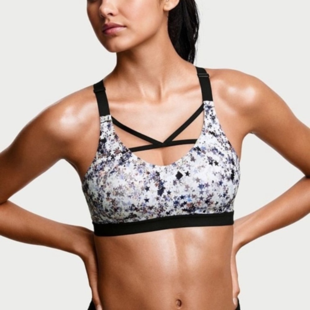 EUC WOMEN’S VSX RUNWAY STRAPPY STAR 36B BRA